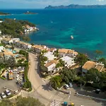 New Vida Sana With Seaviews And Garden By Bebreeze