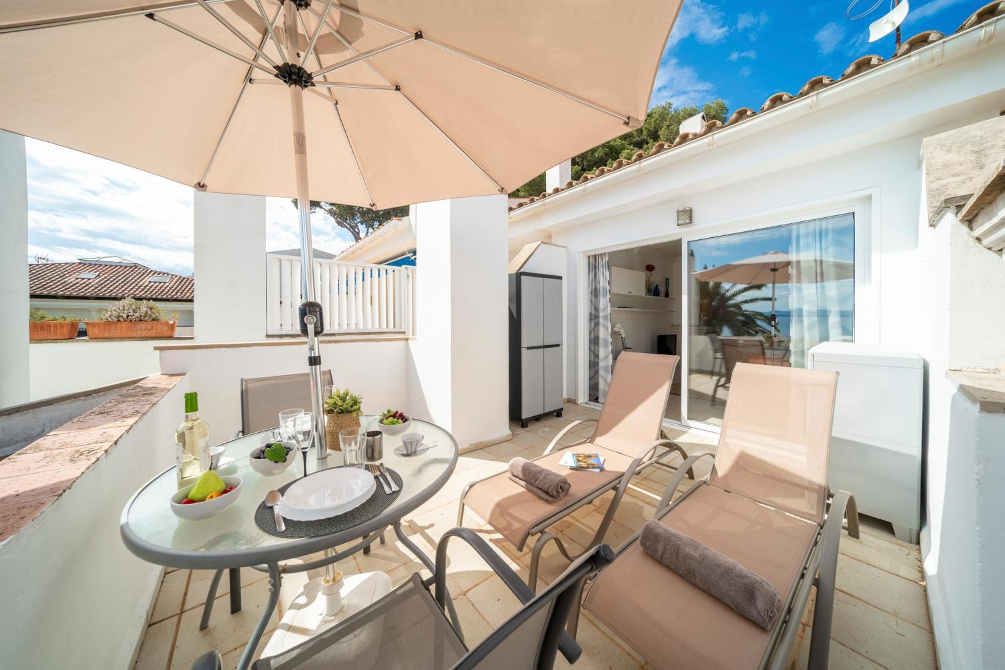 New Vida Sana With Seaviews And Garden By Bebreeze Alcudia (Mallorca)