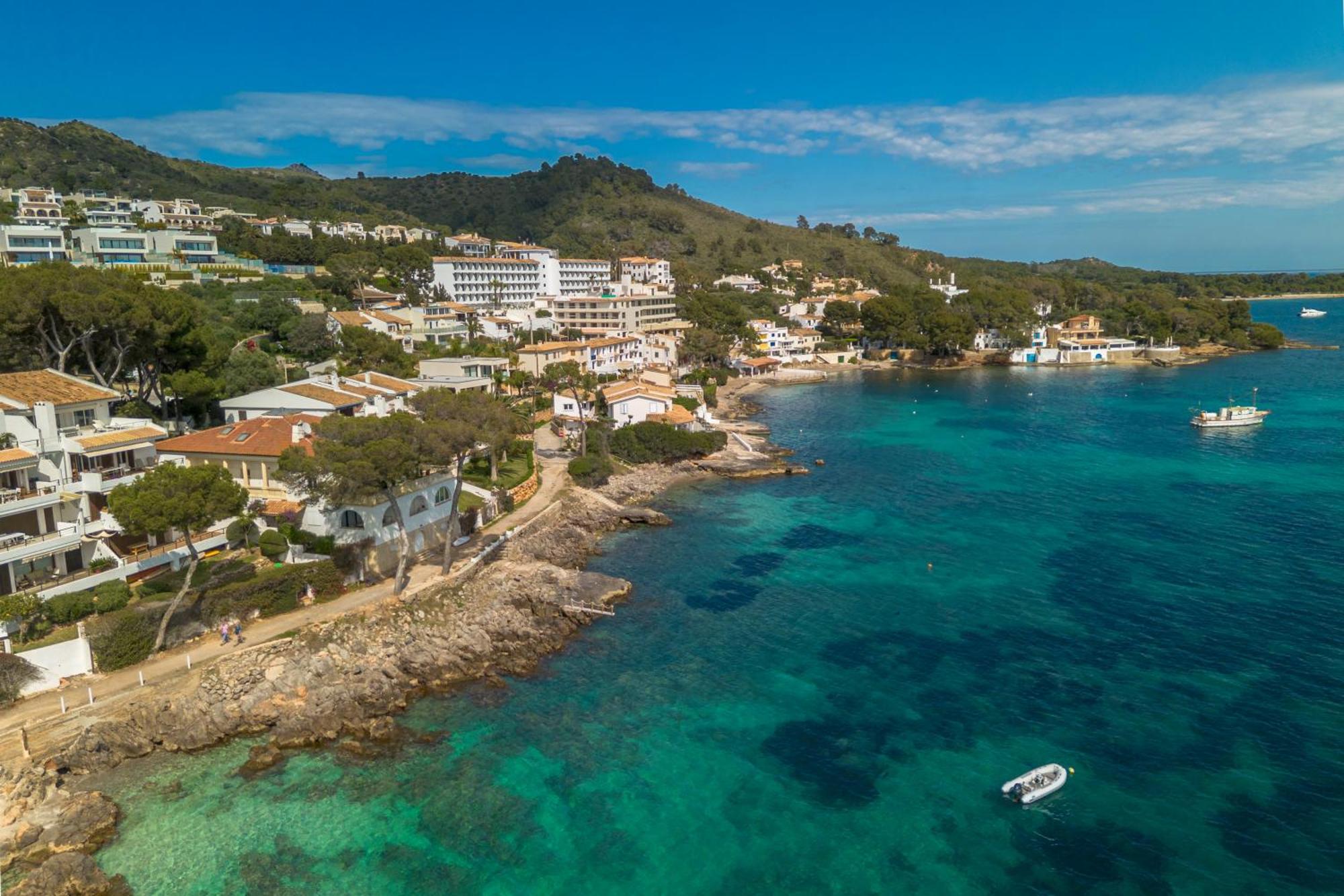 New Vida Sana With Seaviews And Garden By Bebreeze * Alcudia (Mallorca)